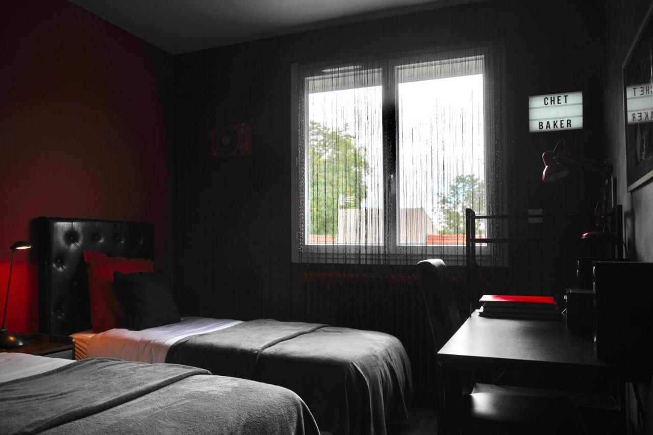 Jazzappart Appartement Classe 3 Etoiles ジャンティイ エクステリア 写真